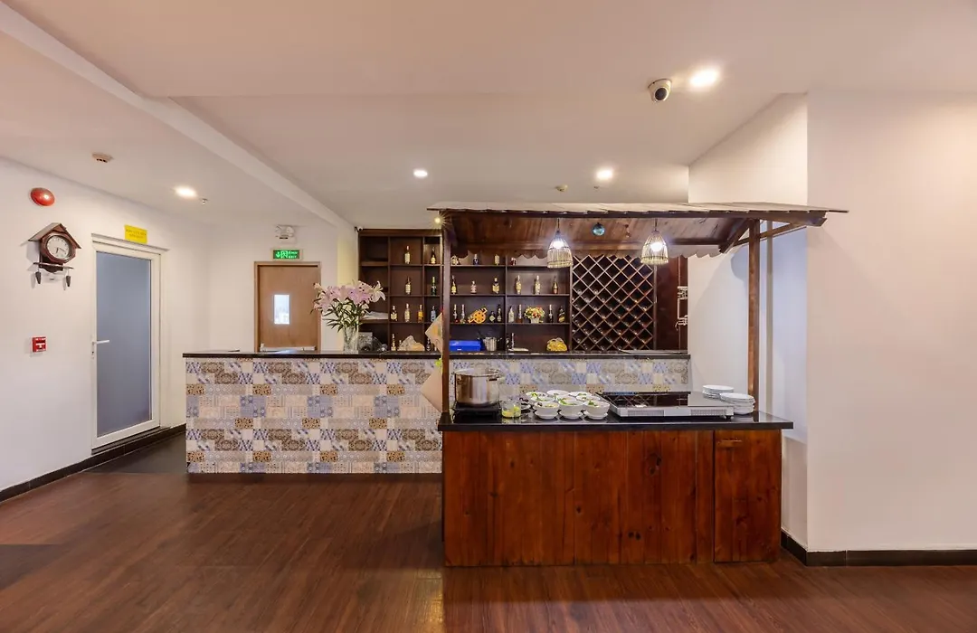 A25 Premium Hotel - 29 Le Thi Hong Gam-1