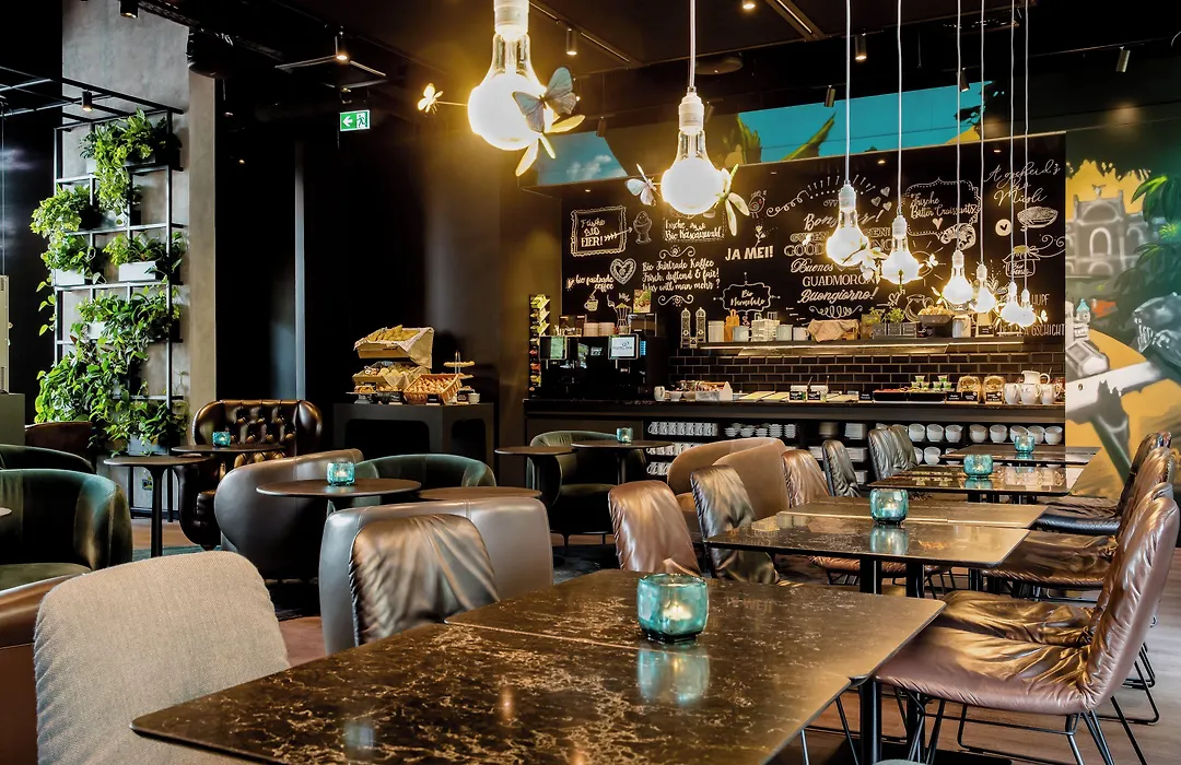 Motel One München-East Side-1