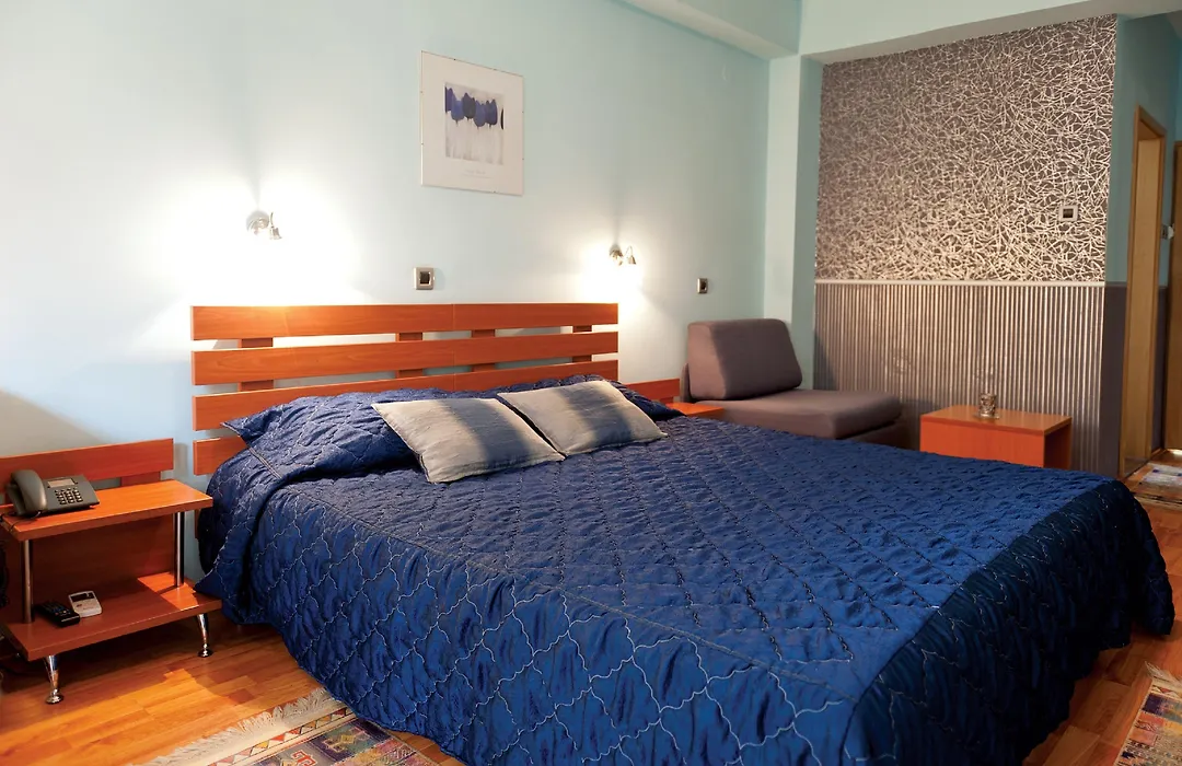 Leonardo Hotel-1