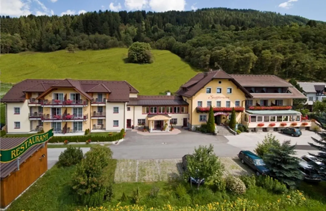 Landhotel Stofflerwirt-1