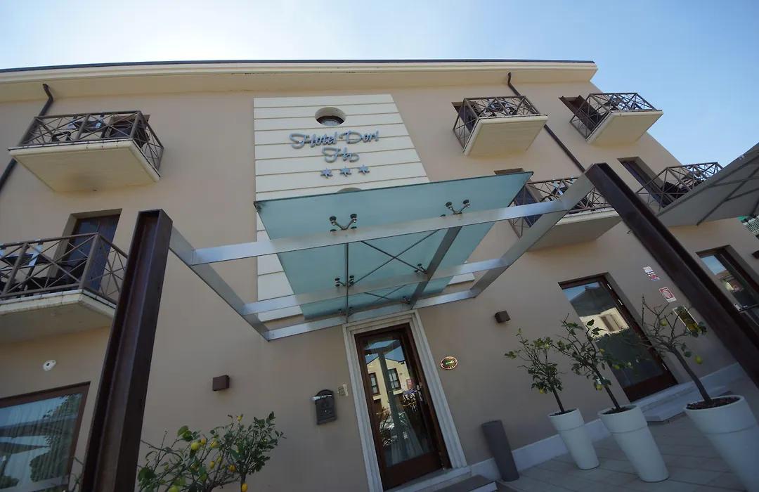 Hotel Dori-1