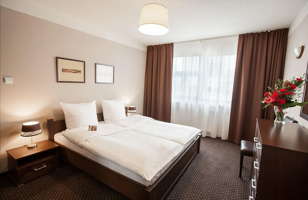 Hotel Diament Spodek-1