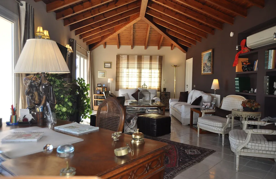 Welcome Inn Nerja Guest House Luxury Bed & Breakfast-1