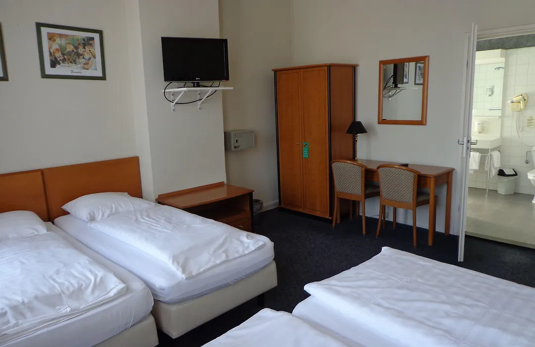 Hotel Wilhelmina-1