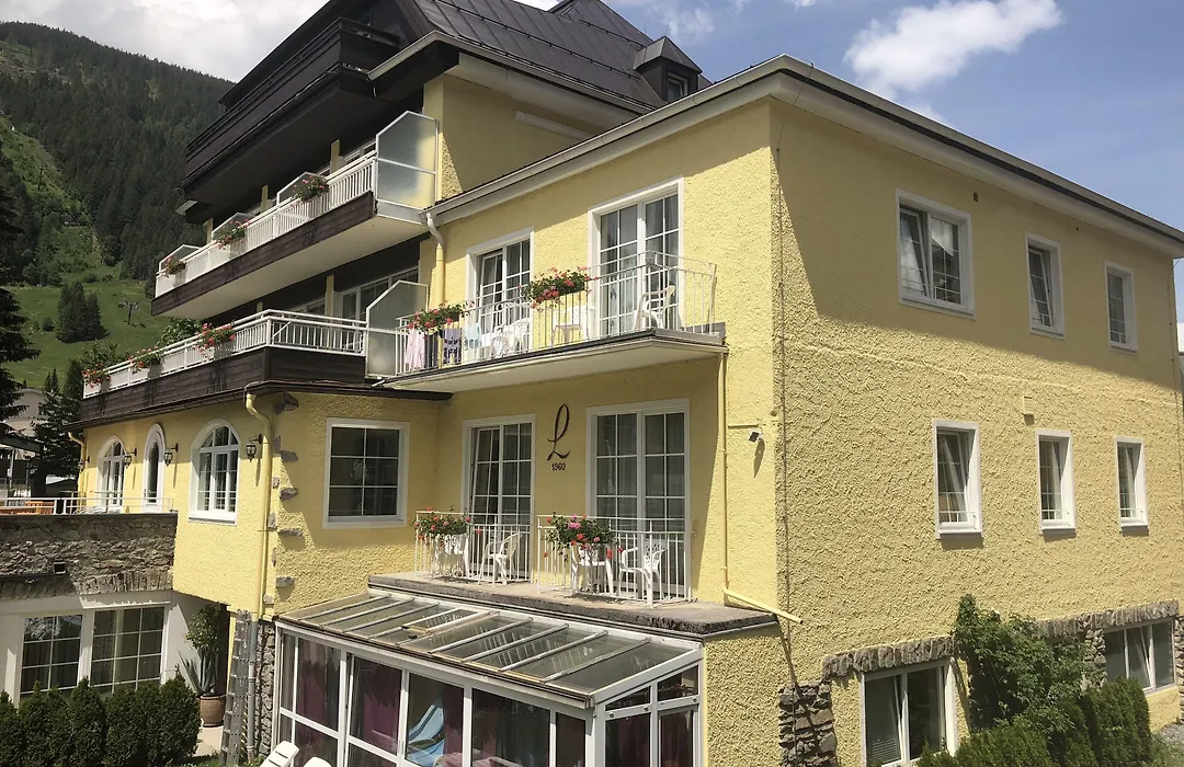 Hotel Lindenhof-1