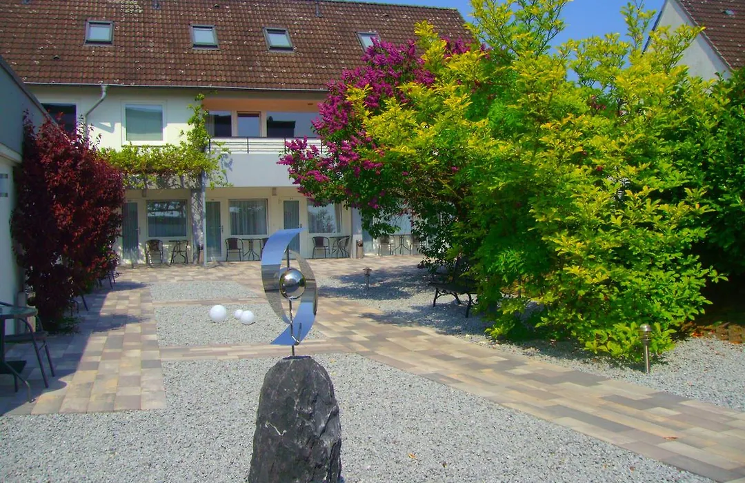 Hotel Herrenhof-1