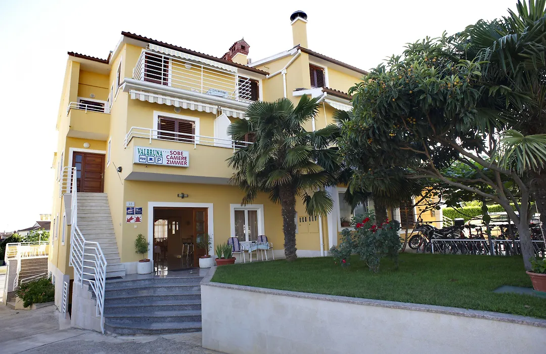 Pansion Valbruna-1
