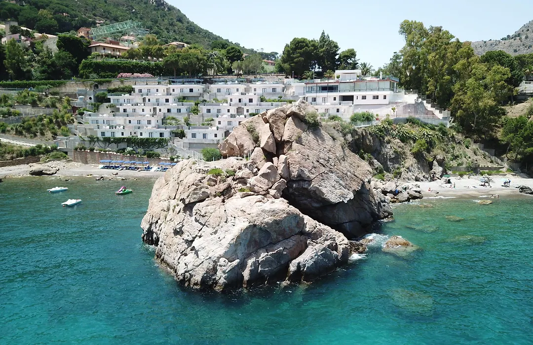 Blue Bay-1