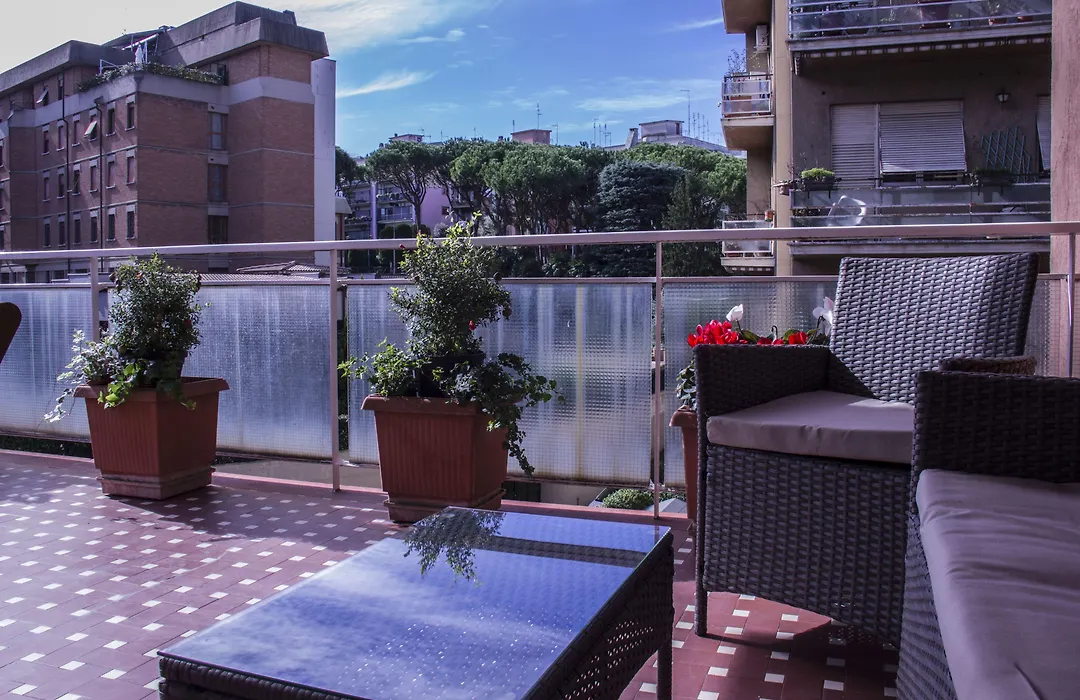 Domus Raffaello-1
