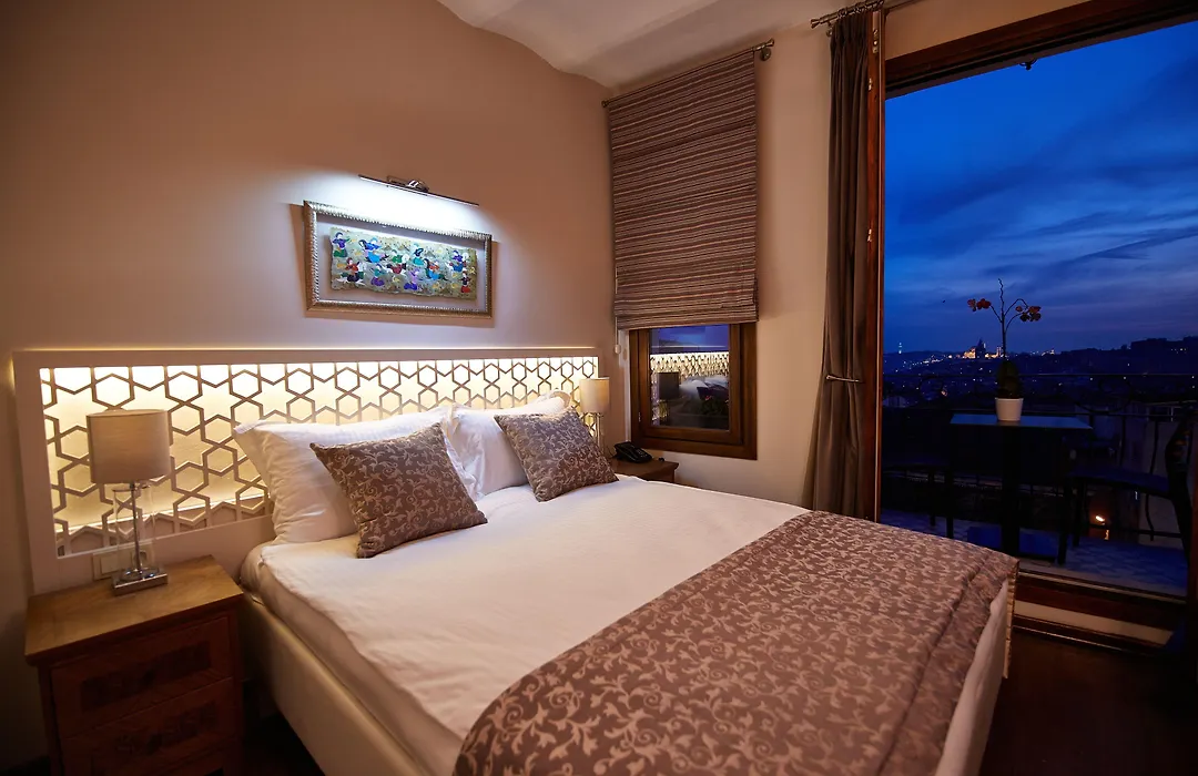 Arart Hotel-1