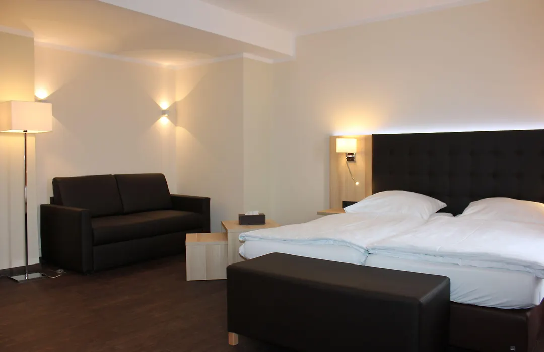 Hotel Sonderfeld-1