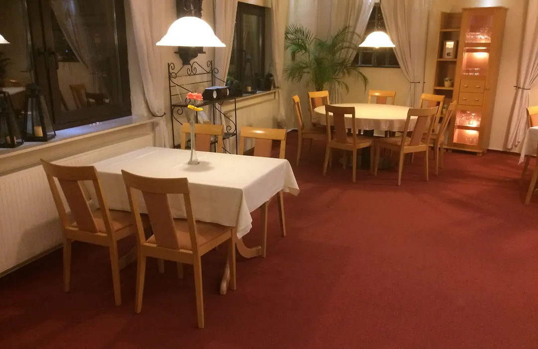 Hotel zum Schnackel-1