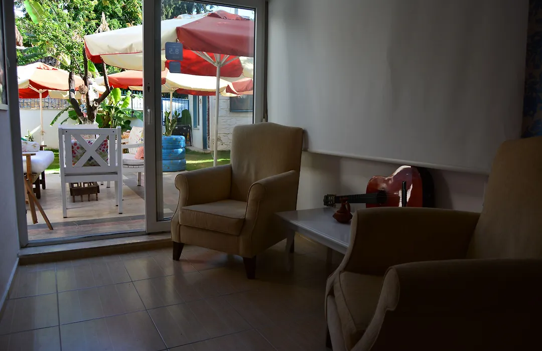 Mavi Butik Apart-1