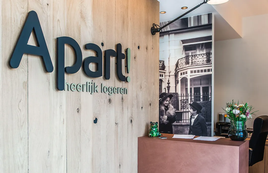 Apart! & Moment!-1
