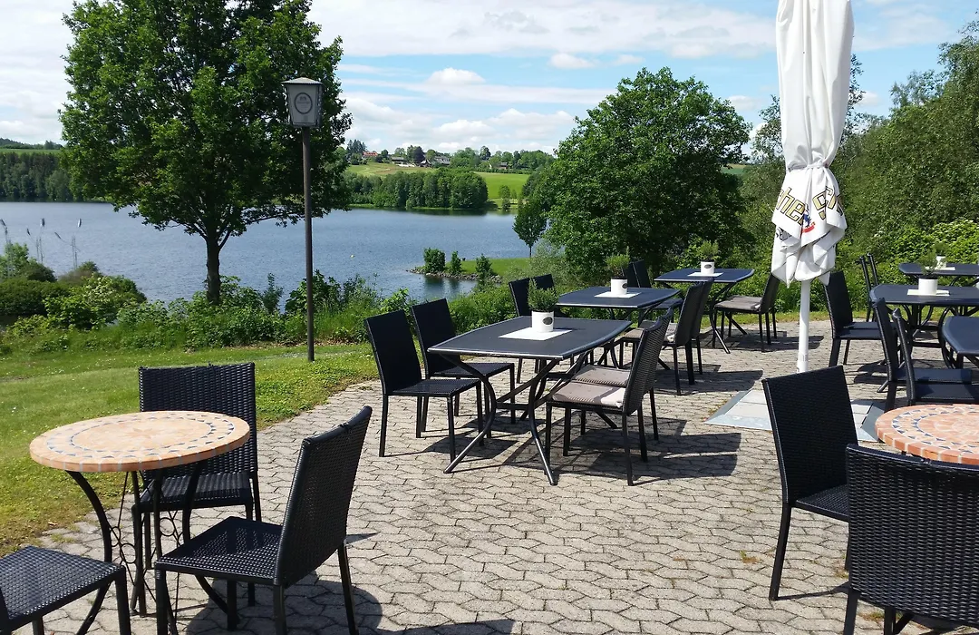 Hotel am Untreusee-1