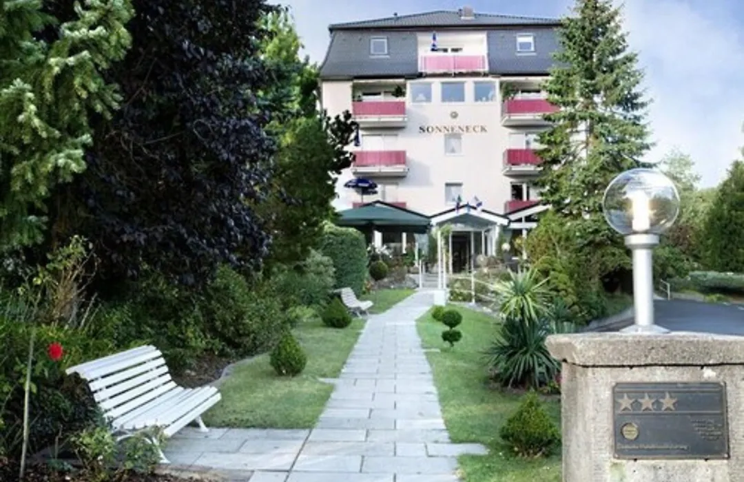 Hotel Sonneneck-1