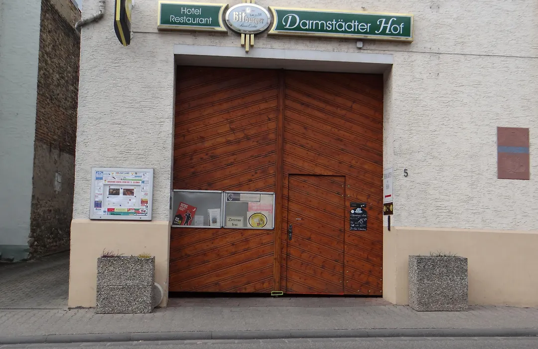 Darmstädter Hof-1