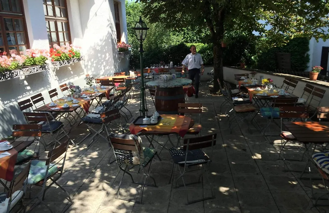 Tutzinger Hof-1