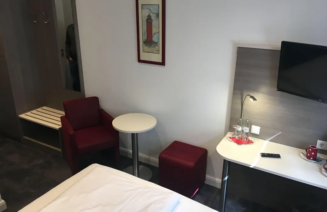 WH Hotels Papenburg Zentrum-1