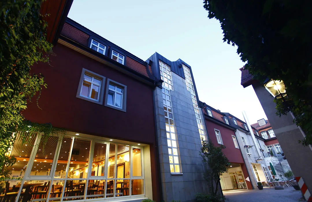 Stadthotel Engel-1