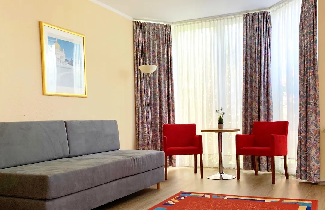 Turm Hotel Hanau-1
