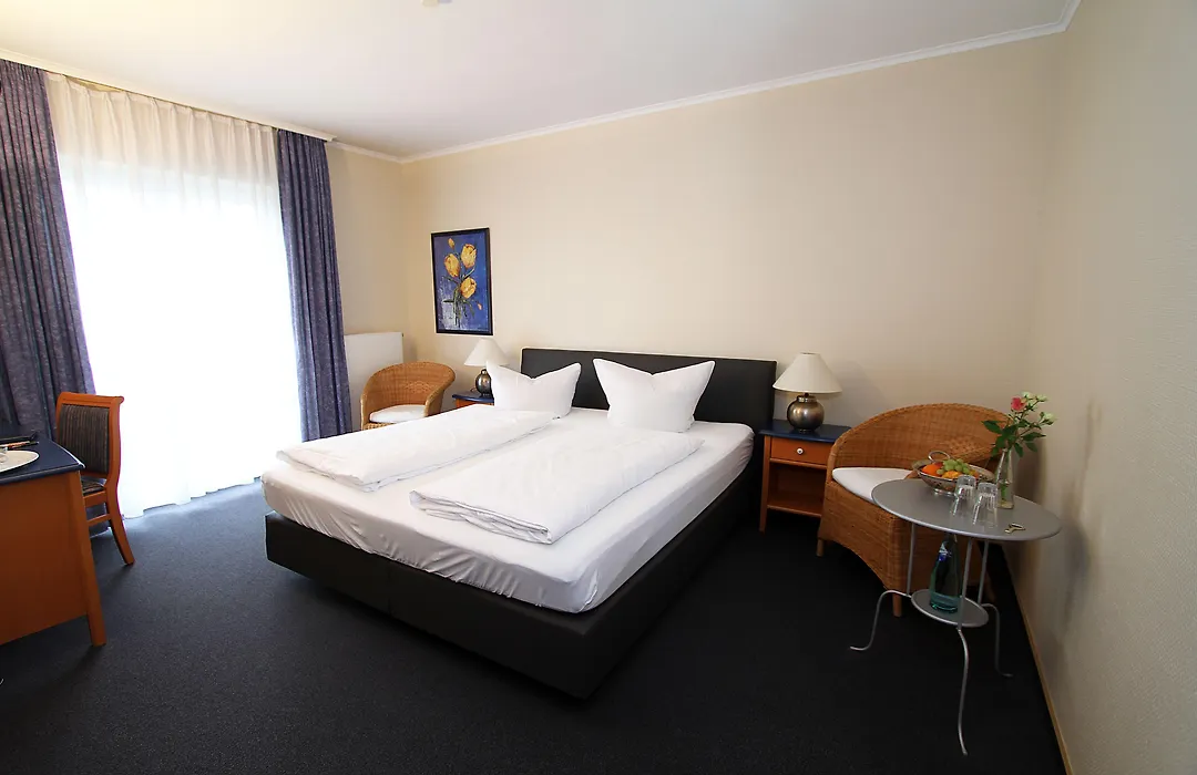 Hotel Lindemann-1