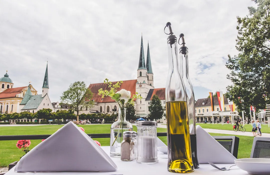 Hotel Münchner Hof-1
