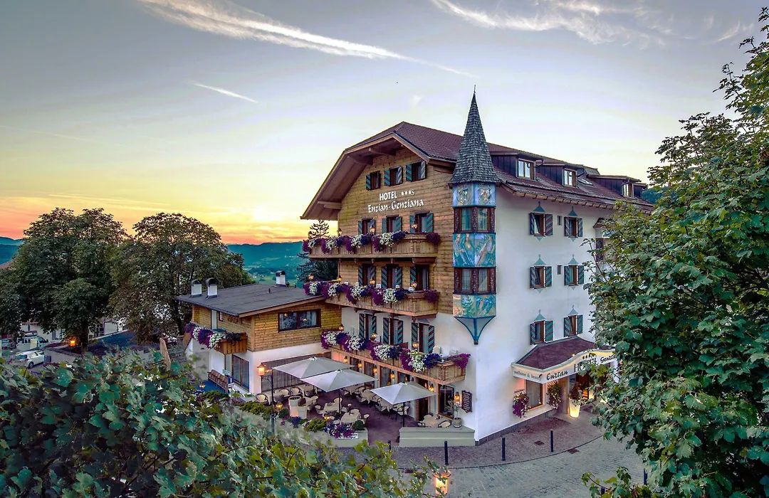 Hotel Enzian-1