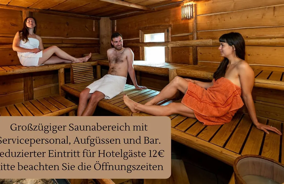 Landhotel Gut Wildberg mit Sauna-1