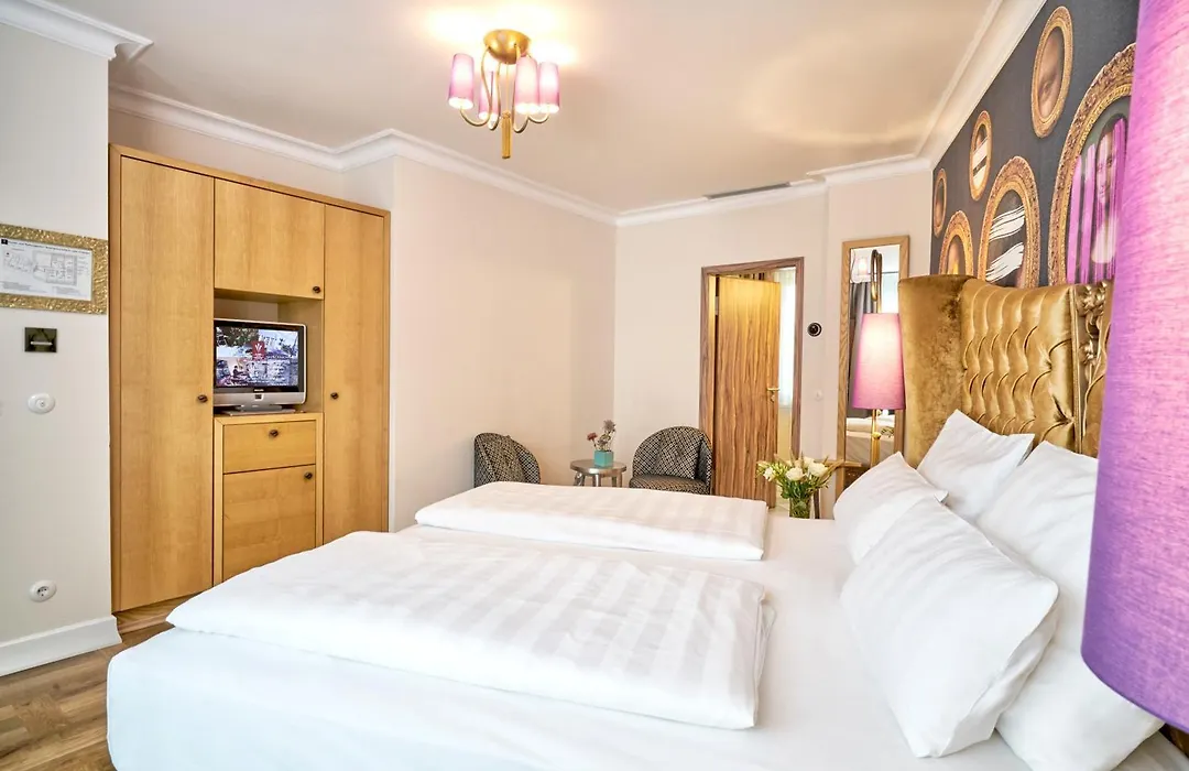 Classic Hotel Harmonie-1