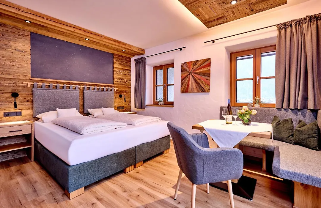 Landhaus Sonnenbichl Mittenwald-1