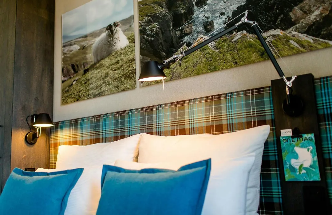 Motel One Edinburgh-Royal-1