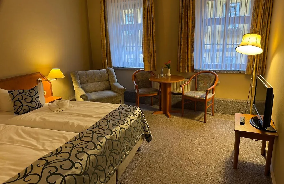 Hotel Zum Kanzler-1
