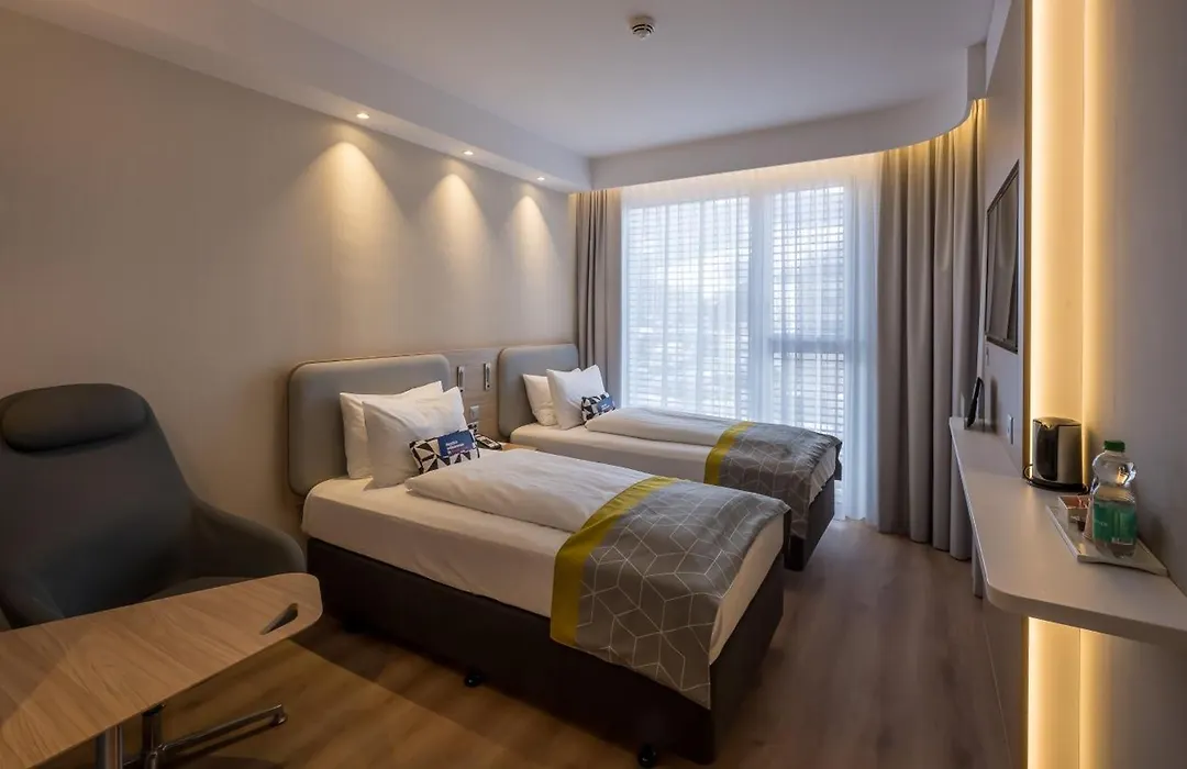 Holiday Inn Express - Luzern - Kriens, an IHG Hotel-1