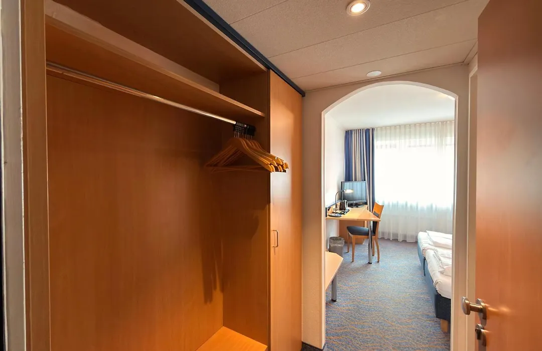 Hotel Wallis By Ans-1