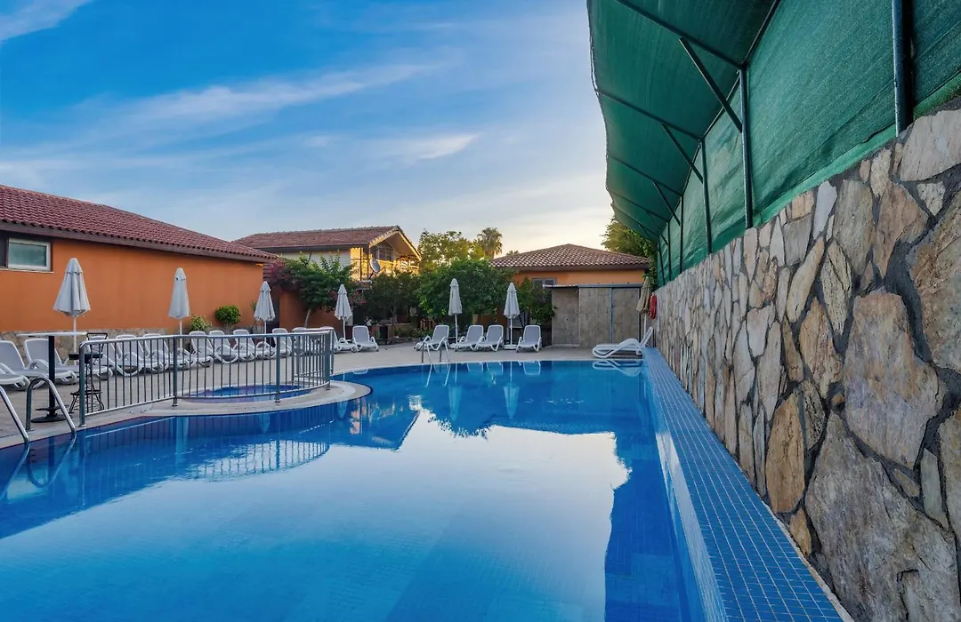 Ozlem Garden Hotel-1