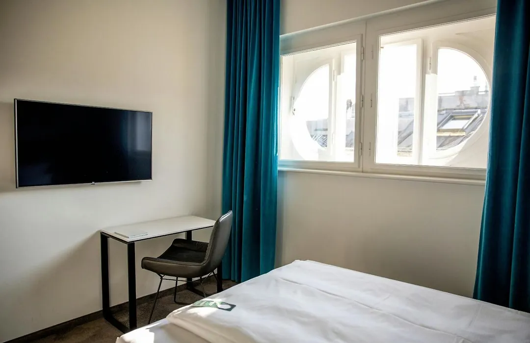 Motel One Linz-Hauptplatz-1
