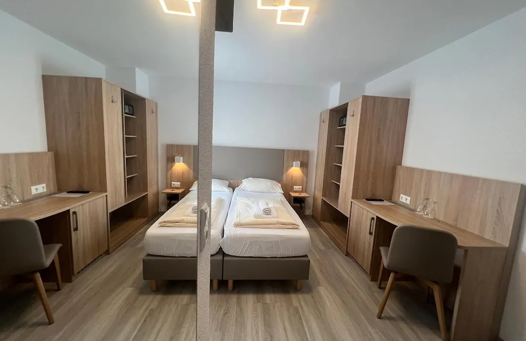 Hotel Kriemhilde-1