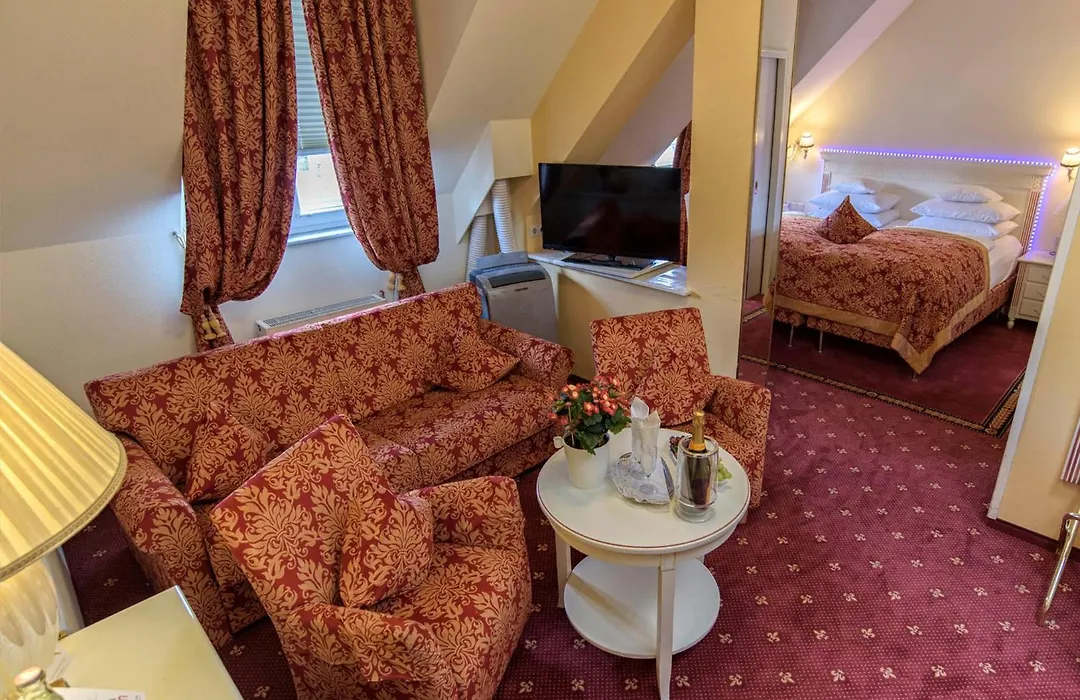 Hotel Augusta Am Kurfürstendamm-1