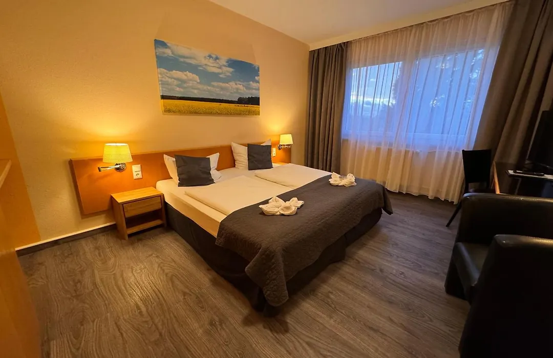 Hotel am Tierpark-1