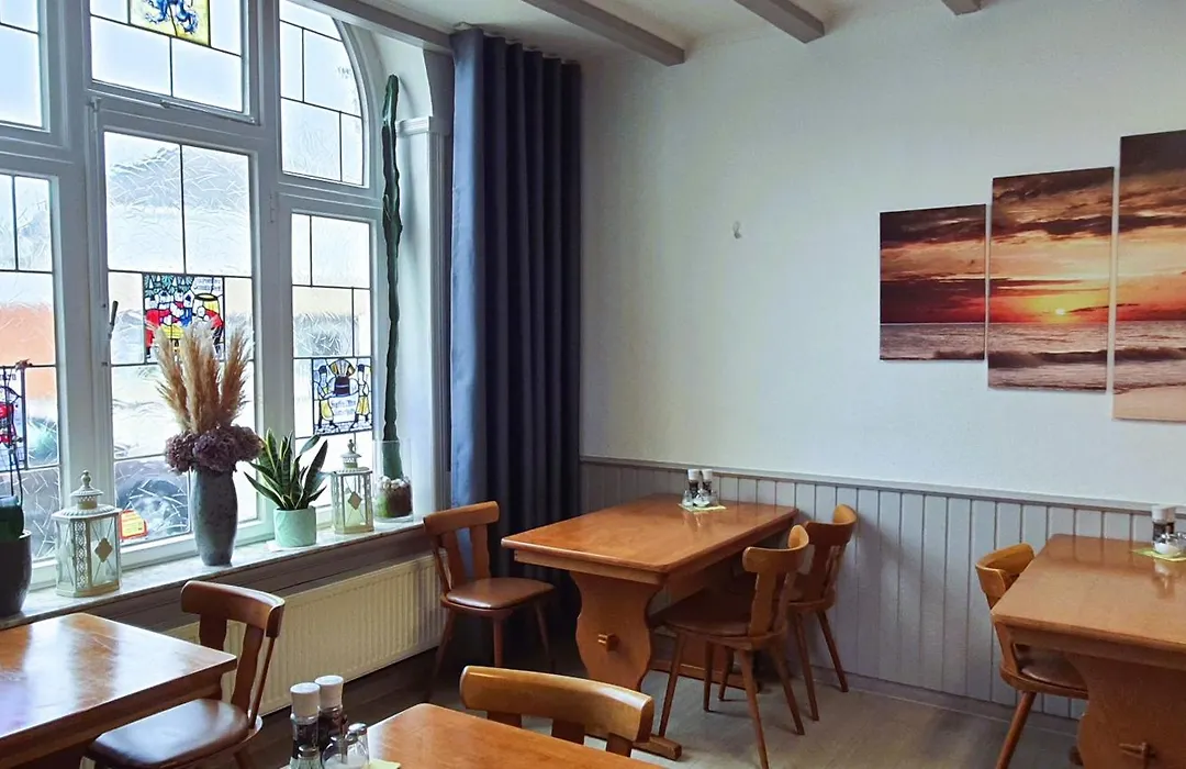 Hotel Münchner Löwenbräu-1