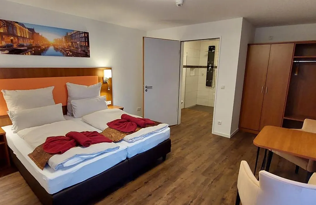 Hotel Amber Altstadt-1