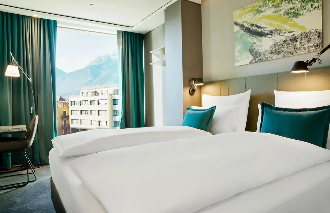 Motel One Innsbruck-1