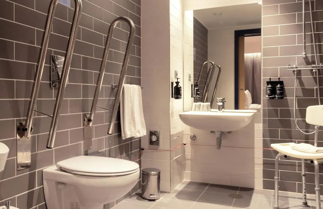 Holiday Inn Express & Suites Lisbon - Principe Real By Ihg-1