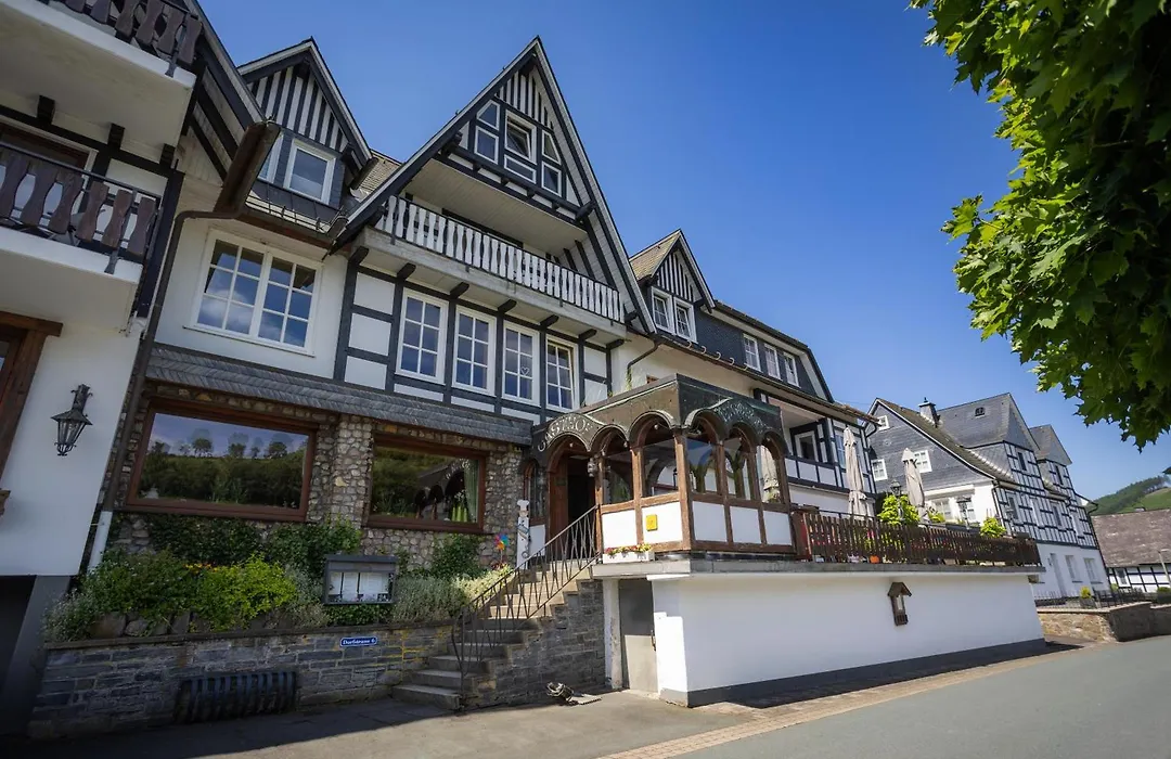 Hotel Bischof-1