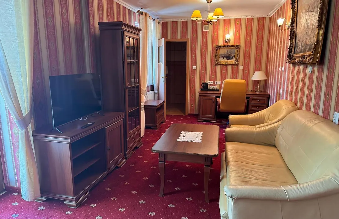Hotel Boncza-1