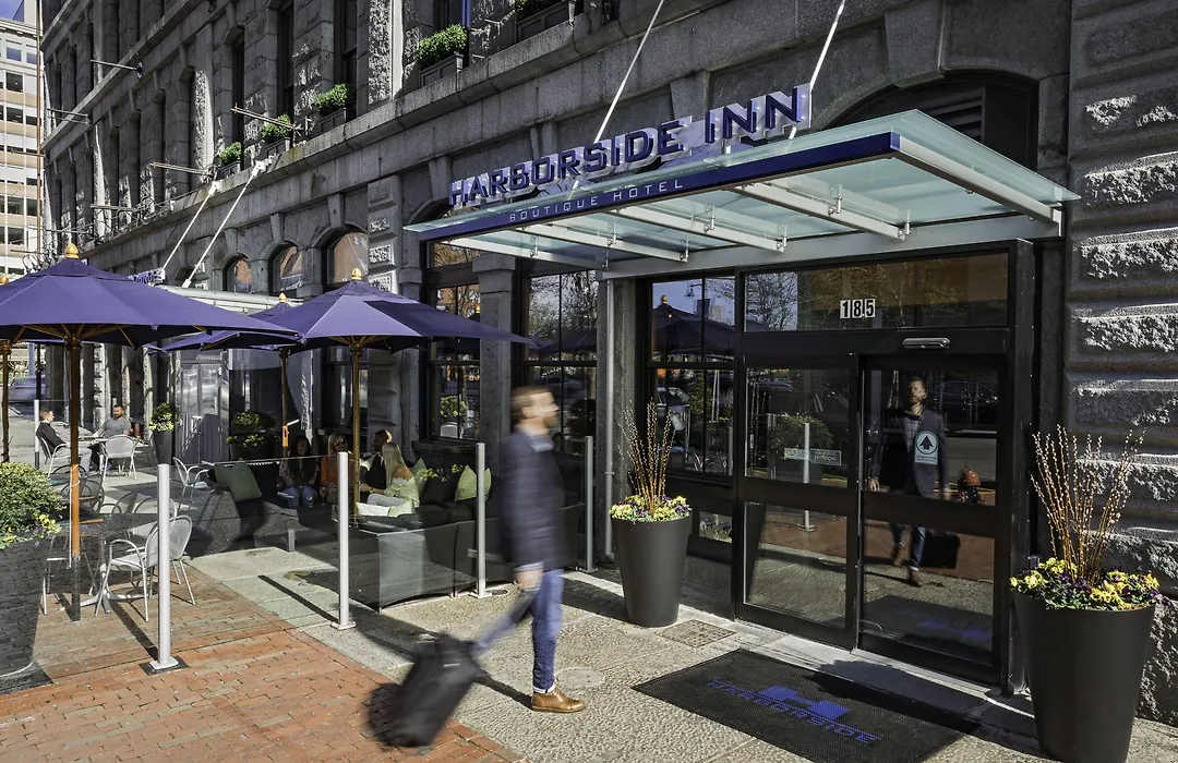 Harborside Inn-1