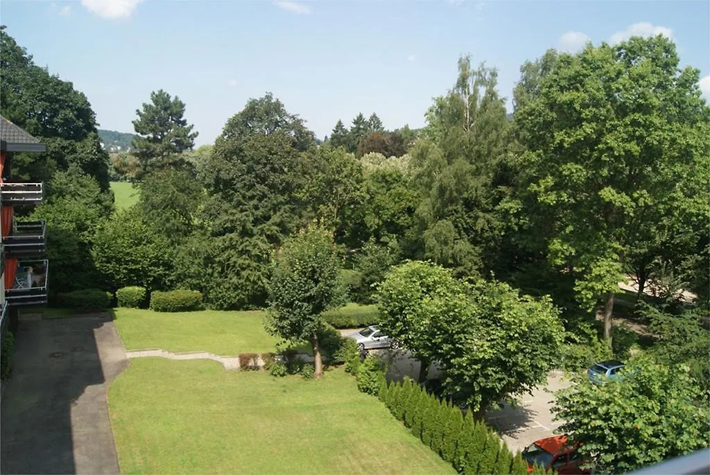 Allee Hotel Leidinger-1