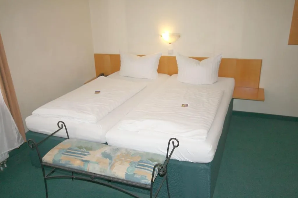 Classic Inn-1