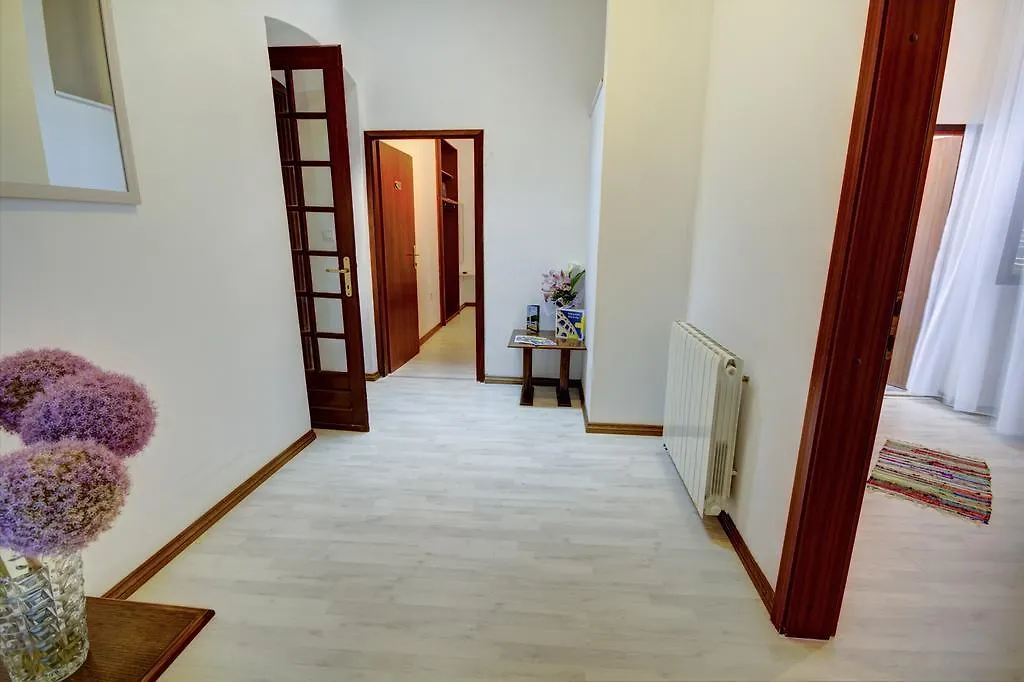 City Point Rooms-1